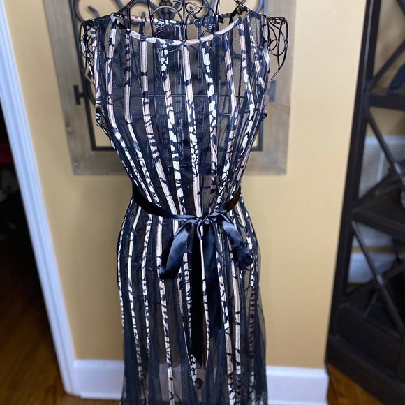 INTIMATE SILK SHEER COVER UP 🌸 - Picture 3 of 3